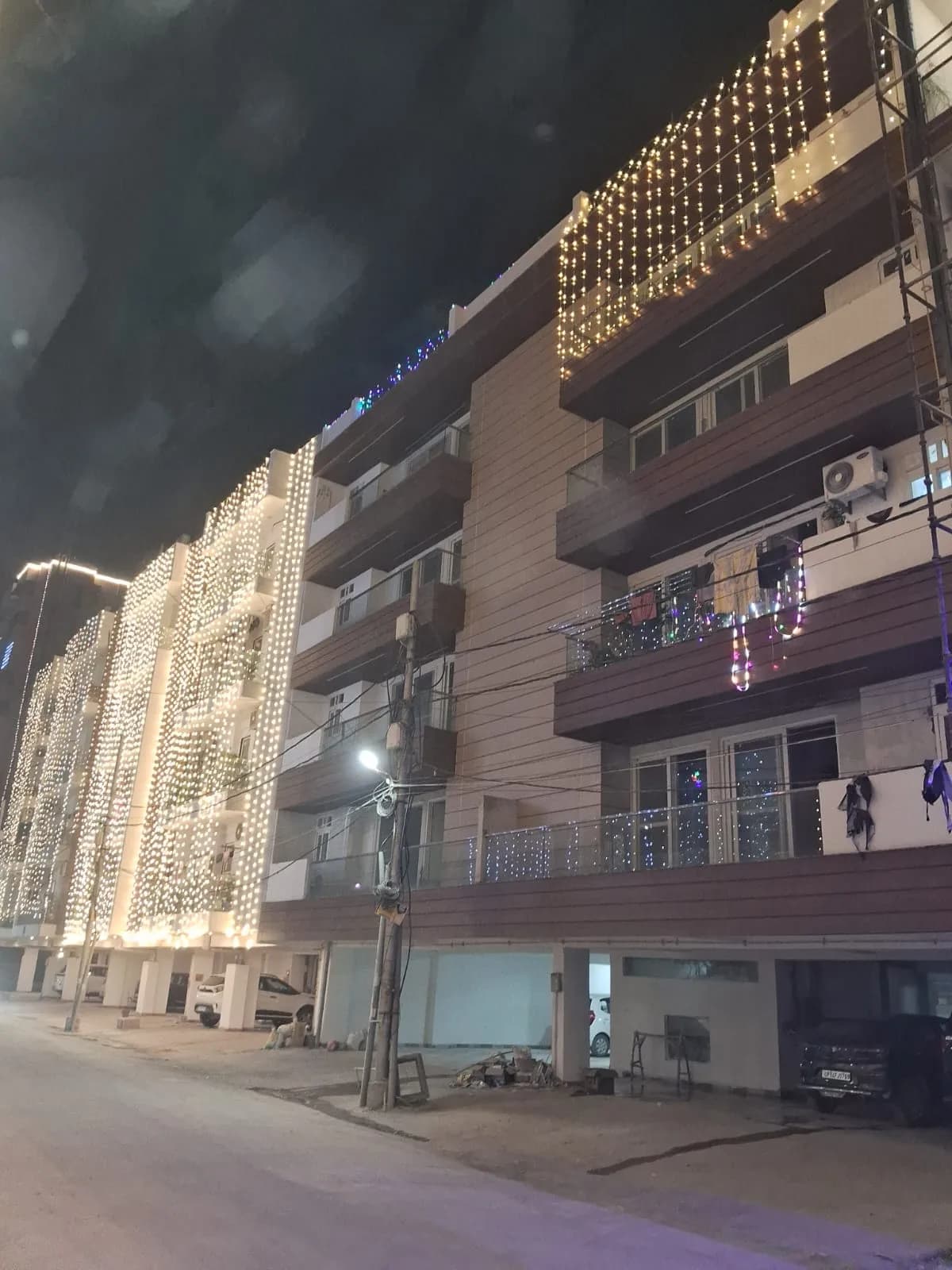 E & F BLOCK construction photo